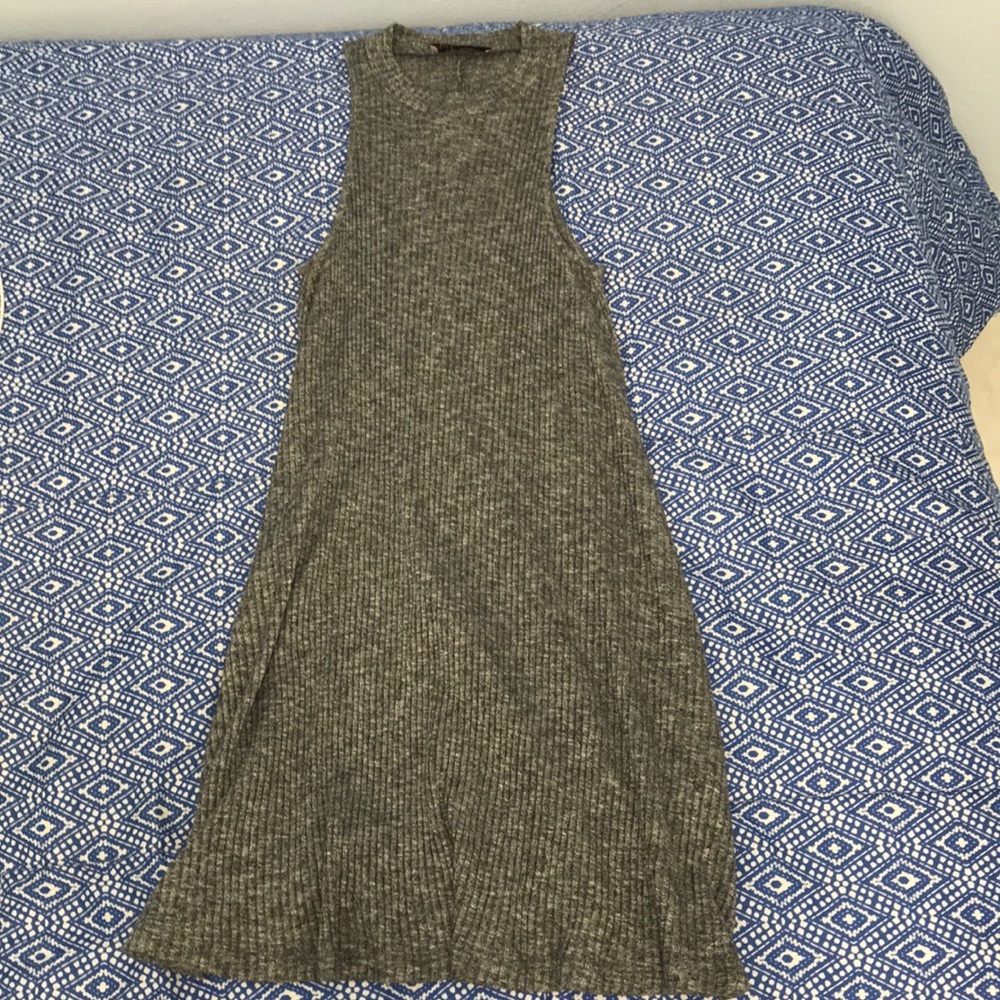 Hollister Flowy Grey Dress